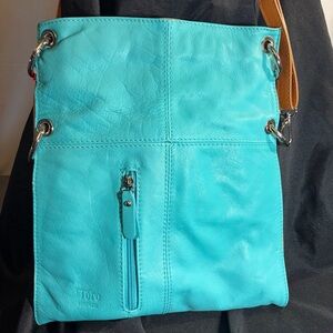 Toro Firenze leather Crossbody turquoise made in Italy adjustable strap tote